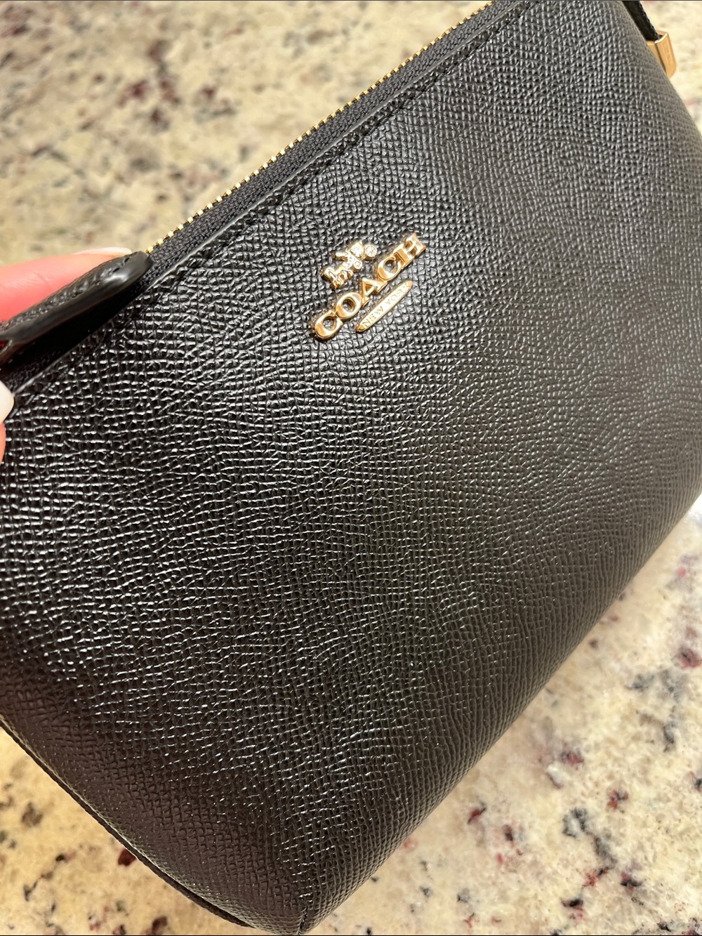 Coach Black Leather Large Zip Wristlet Clutch NWOT - Picture 5 of 11